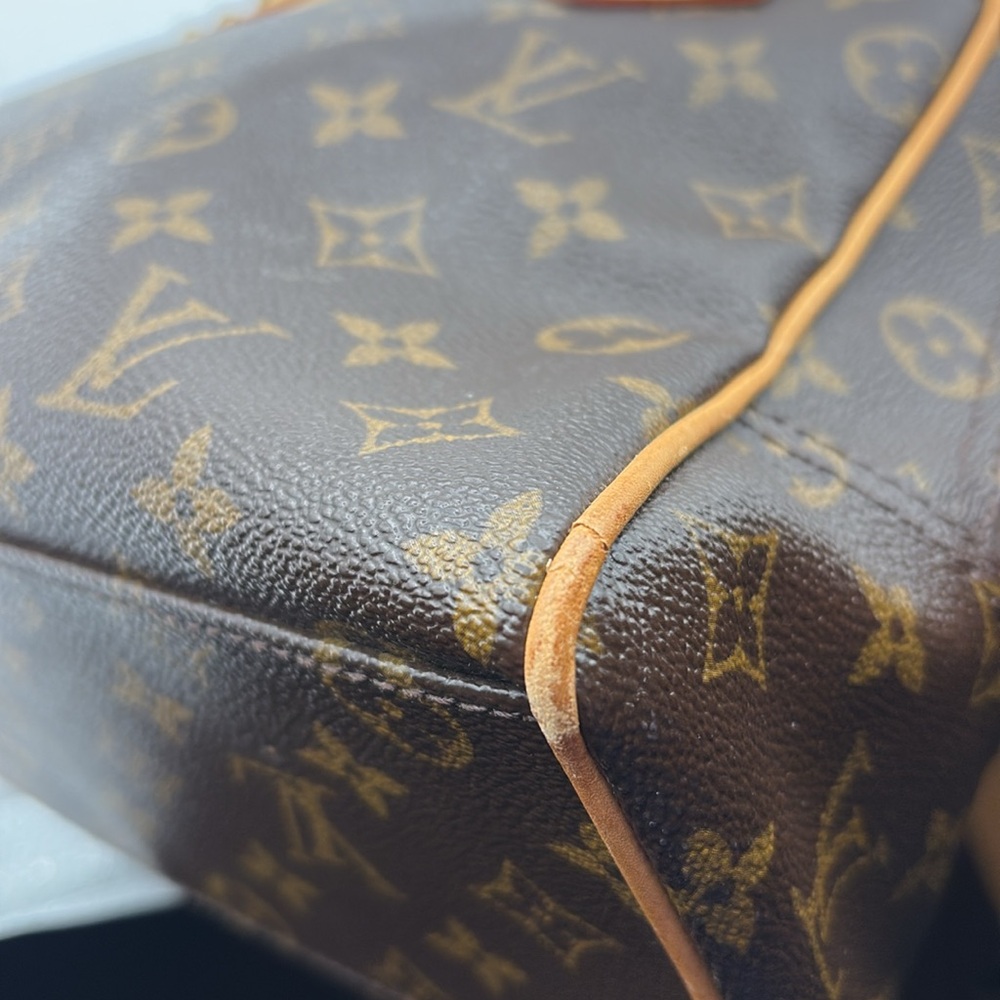 EUC Louis Vuitton Manhattan PM Monogram 👜 handbag with lock and key #314 - Picture 11 of 16